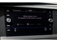 49083188-volkswagen-transporter-17