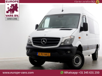 49090950-mercedes-benz-sprinter-1
