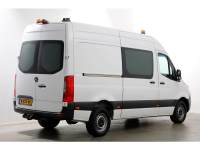 49178902-mercedes-benz-sprinter-2
