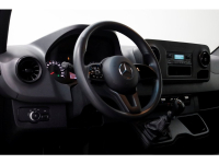 49250078-mercedes-benz-sprinter-12