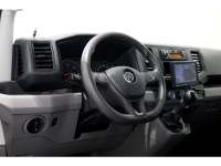 49375018-volkswagen-crafter-12