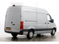 49375281-mercedes-benz-sprinter-2