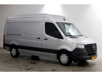 49376263-mercedes-benz-sprinter-10