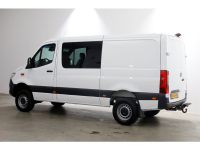 49431900-mercedes-benz-sprinter-11