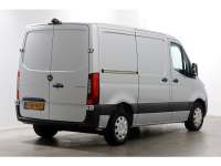 49600659-mercedes-benz-sprinter-2
