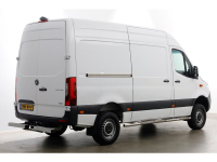 49758769-mercedes-benz-sprinter-2