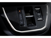 49794090-opel-vivaro-e-17