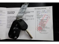 49794090-opel-vivaro-e-7