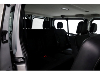 49993827-renault-trafic-6