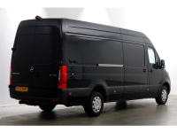 50111043-mercedes-benz-sprinter-2