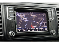 50257610-volkswagen-transporter-16