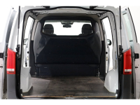 50257929-mercedes-benz-vito-5