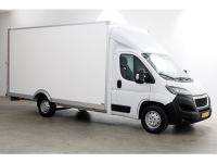50317634-peugeot-boxer-11