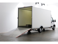 50317634-peugeot-boxer-3