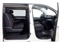 50549449-opel-vivaro-3