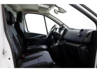 50688098-opel-vivaro-5
