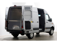 50742929-mercedes-benz-sprinter-11