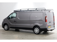 50756775-renault-trafic-9