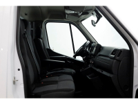 50764177-renault-master-5