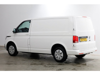 50966197-volkswagen-transporter-9
