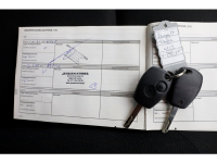 51002201-renault-trafic-6