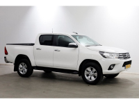 51074479-toyota-hilux-11