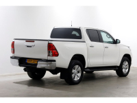 51074479-toyota-hilux-2