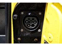 51081656-mercedes-benz-evito-7