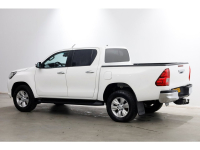 51227366-toyota-hilux-11