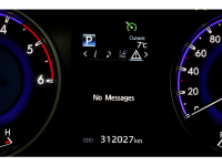 51227366-toyota-hilux-17