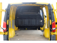 51389375-mercedes-benz-evito-5