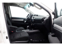 51406173-toyota-hilux-3