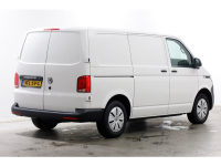 51412275-volkswagen-transporter-2