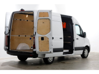 51510411-mercedes-benz-sprinter-11