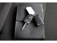 51648350-volkswagen-transporter-8