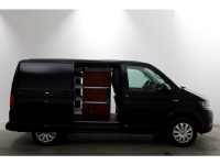 51651533-volkswagen-transporter-13
