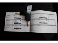 51802286-renault-trafic-8