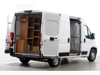 51864698-peugeot-boxer-11