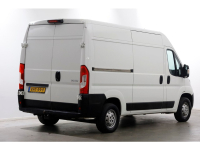 51864698-peugeot-boxer-2