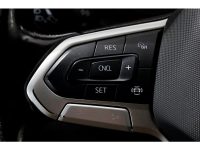 51919254-volkswagen-transporter-16