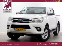 51944707-toyota-hilux-1