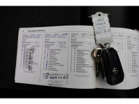 51958485-opel-vivaro-6