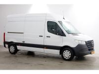 51977367-mercedes-benz-sprinter-10