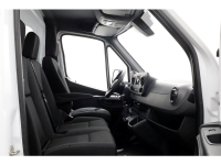 52017036-mercedes-benz-sprinter-5