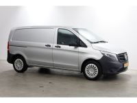 52017379-mercedes-benz-vito-12