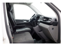 52046582-volkswagen-transporter-3