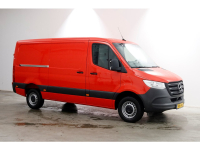 52046928-mercedes-benz-sprinter-10